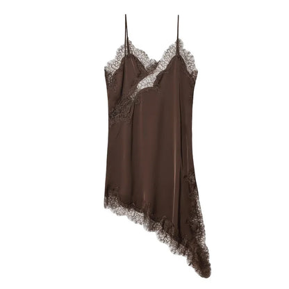 Slip Dress Acetinado — La Tendencia de EUA que Llegó Primero a México
