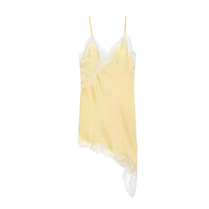 Slip Dress Acetinado — La Tendencia de EUA que Llegó Primero a México