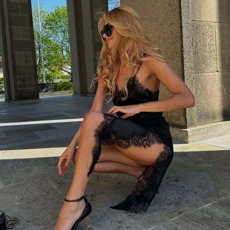 Slip Dress Acetinado — La Tendencia de EUA que Llegó Primero a México